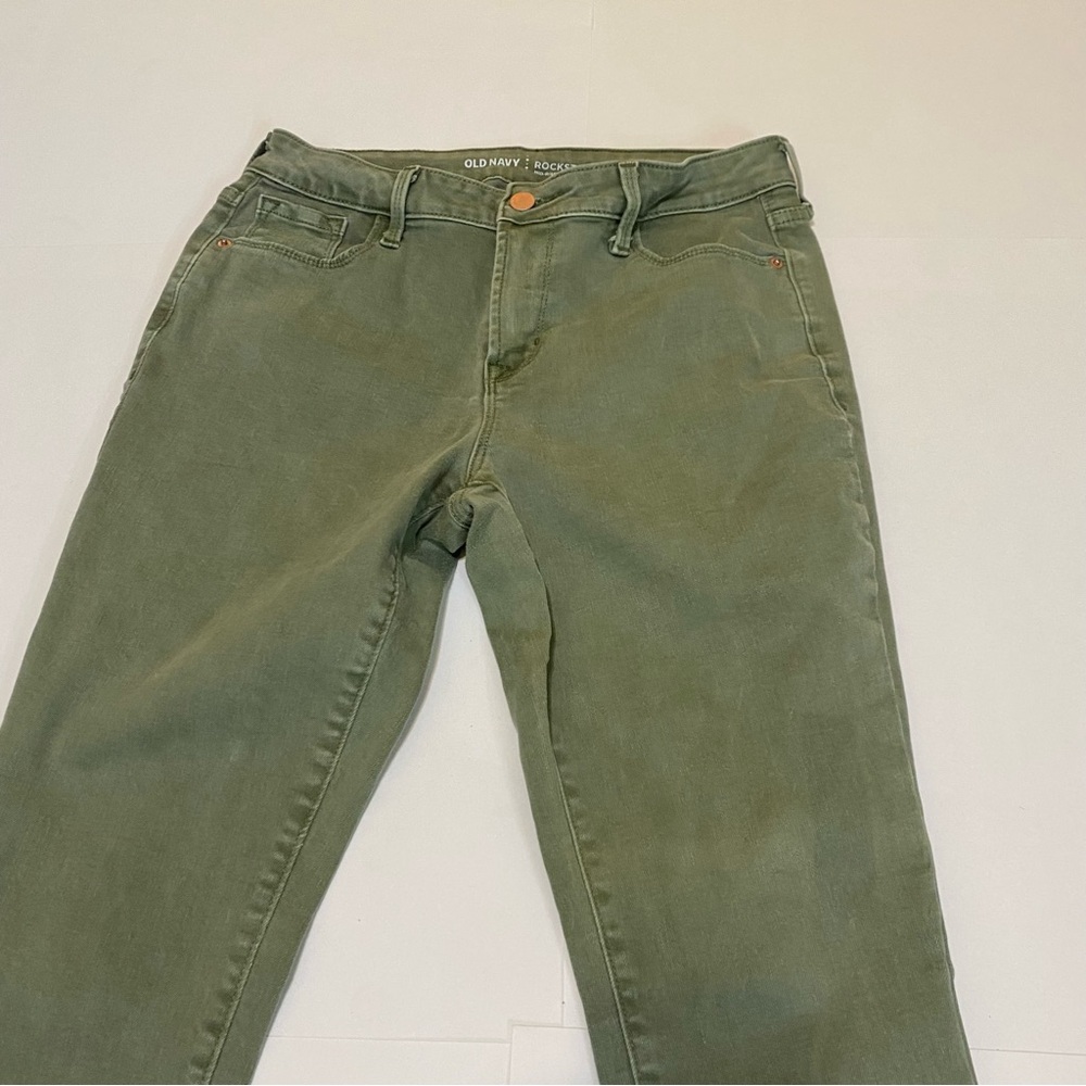 Old Navy Mid-Rise green pants size 10 regular - Picture 4 of 7